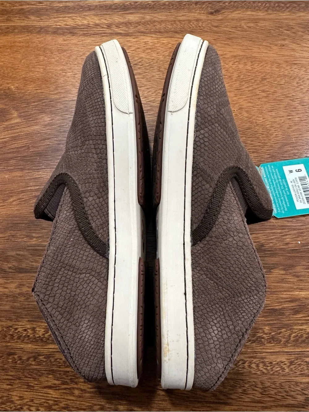 Olukai Pehuea Leather Dk Java Slip On ‘Clay Snake’ Sneakers  Womens Sz 6 BNWT DS